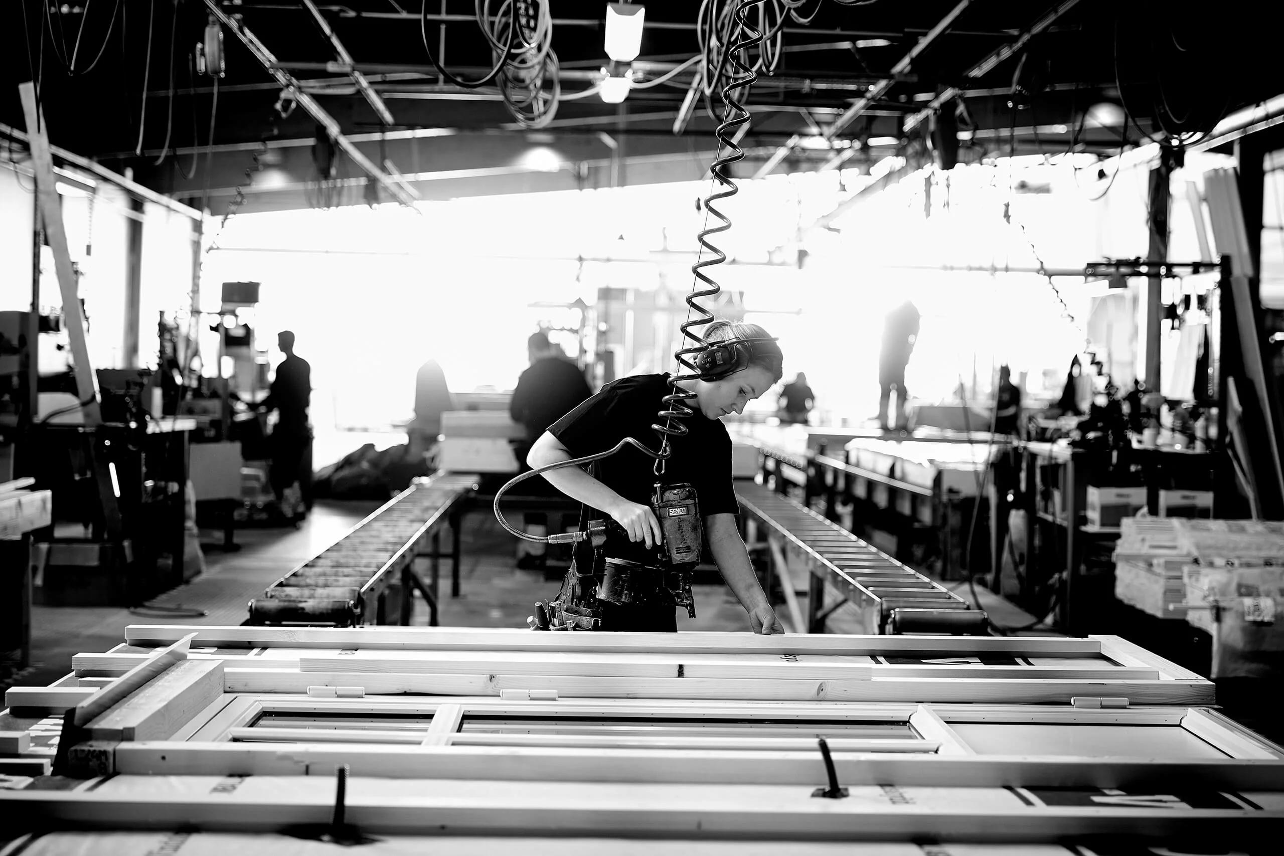 trivselhus husfabrik produktion spikpistol