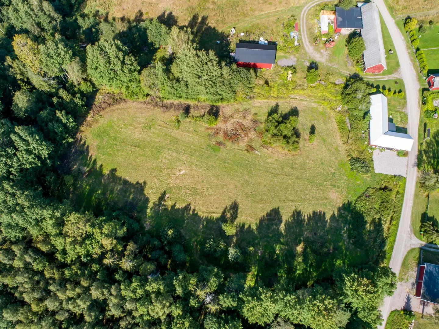 trivselhus lediga tomter kumla