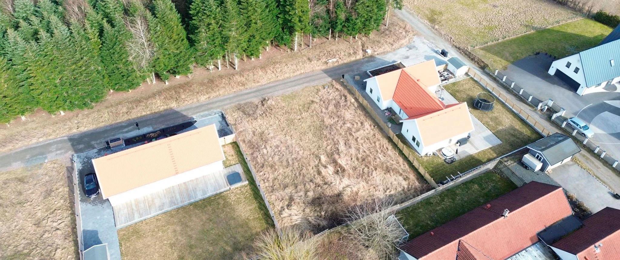 trivselhus ledig tomt toarp
